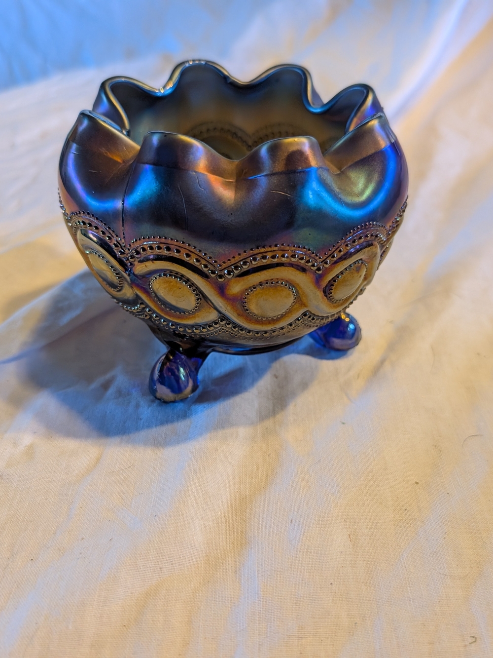 2/60$ Vintage Iridescent Blue and Gold Footed Decorative Bowl